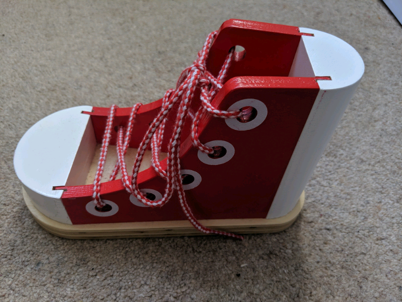 melissa and doug learn to tie shoe